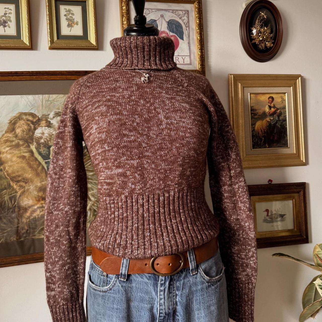 Y2K funnel neck sweater (M)