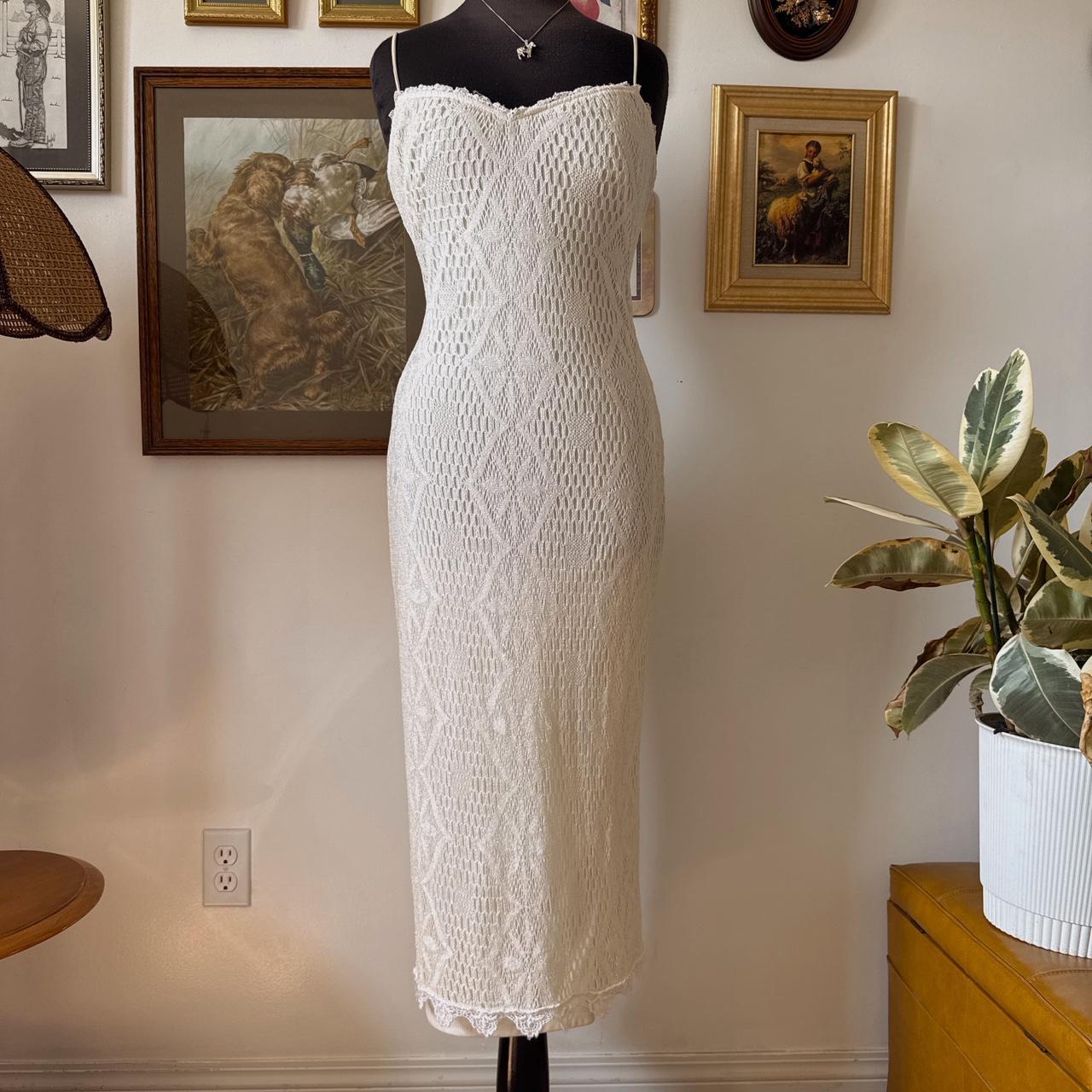 Dreamy cream crochet flora maxi dress (S)