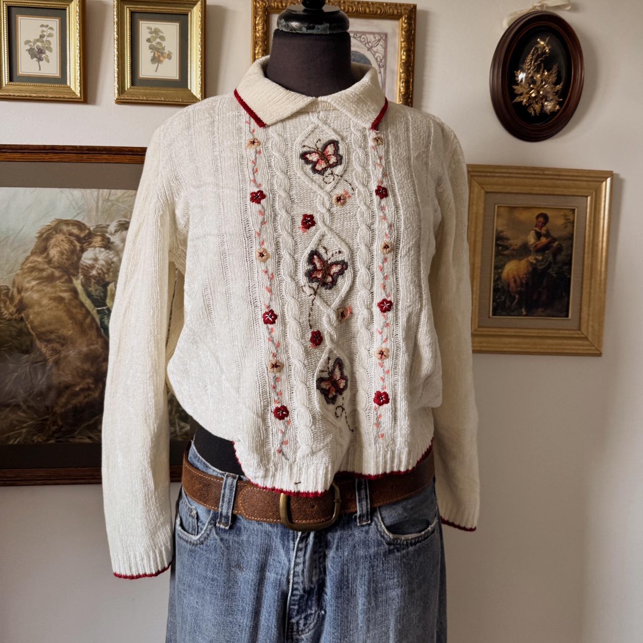 Cream butterfly sweater (S)