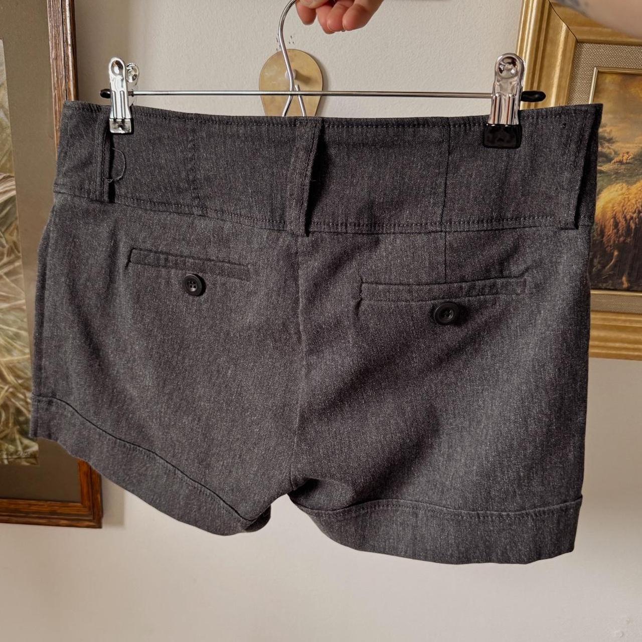Grey y2k low rise shorts (S)