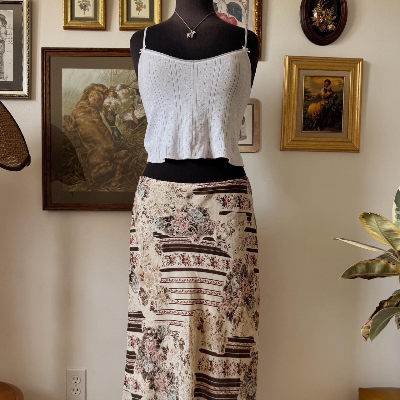 Cream floral midi skirt (S/M)