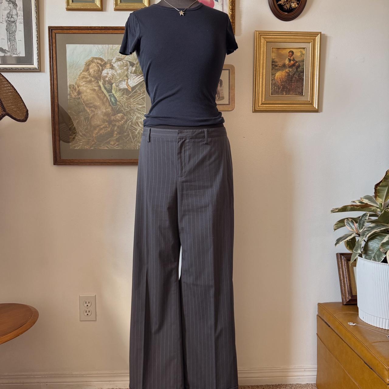 Grey pinstripe trousers (L)