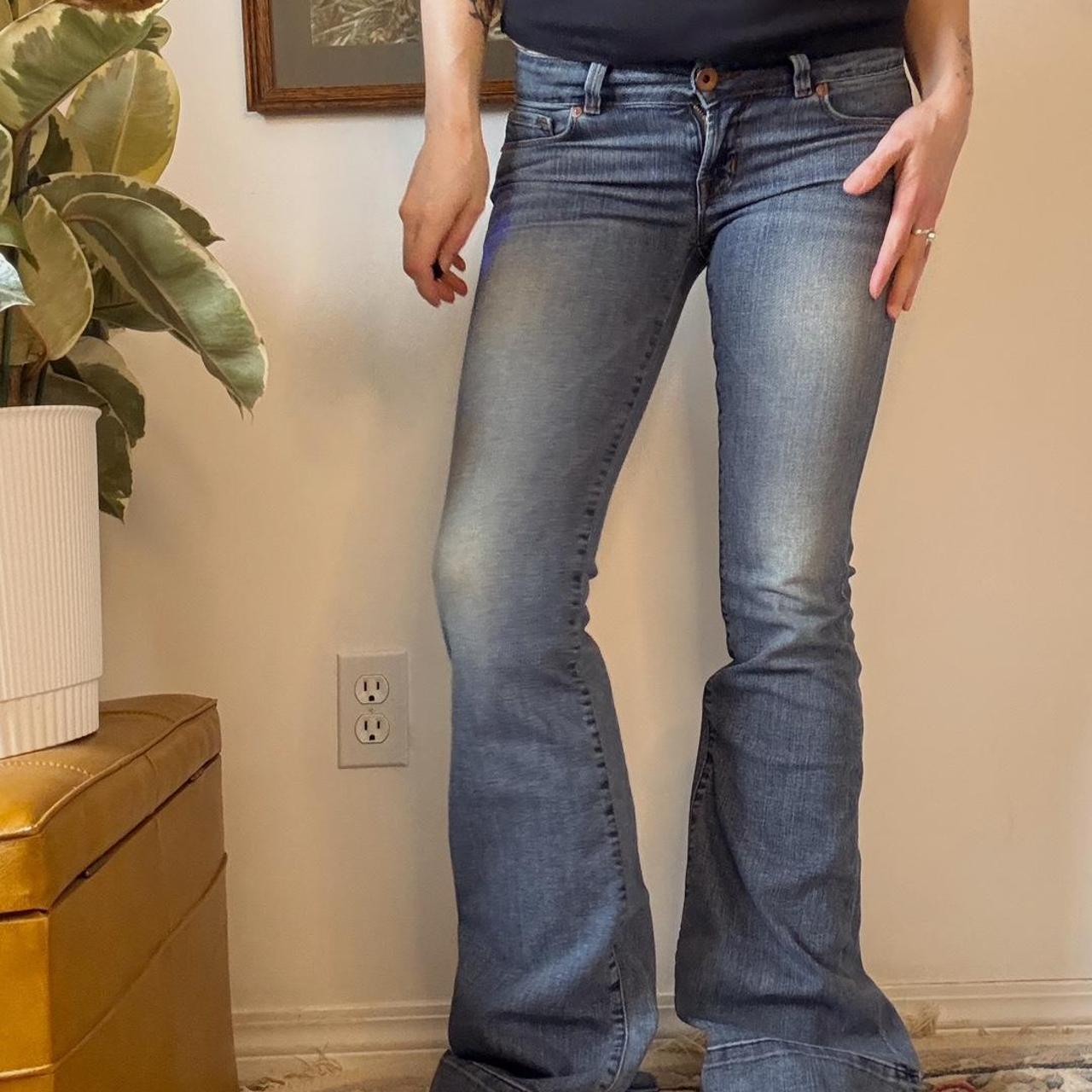 Low rise super flare jeans (26)
