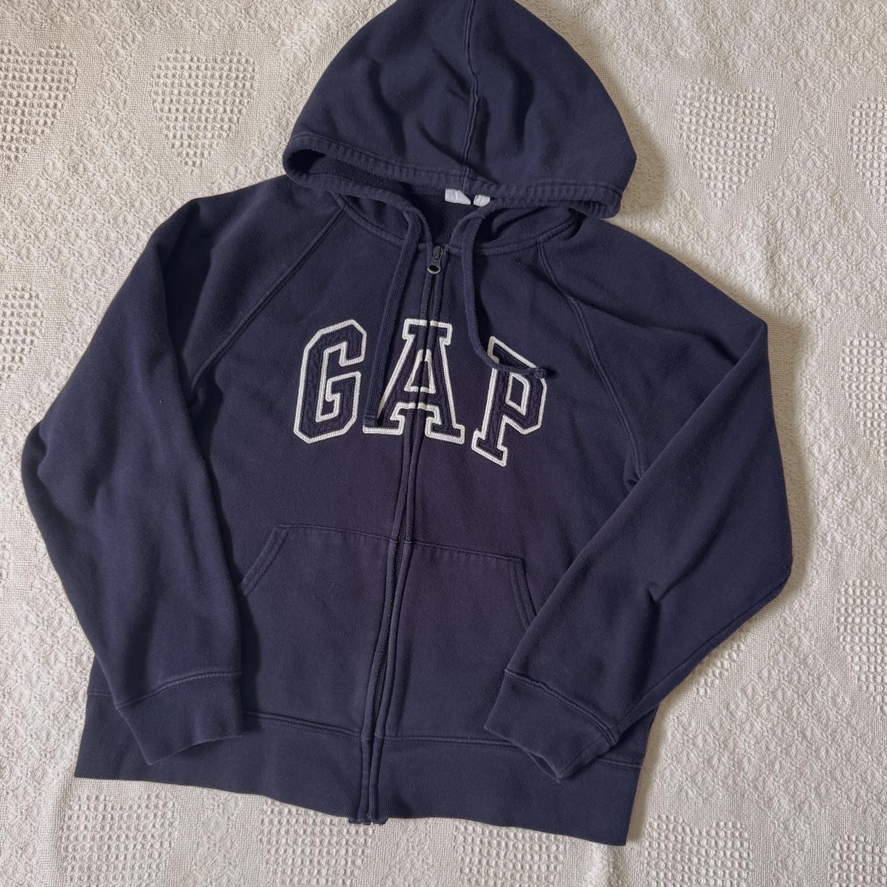 Gap zip up hoodie (M)