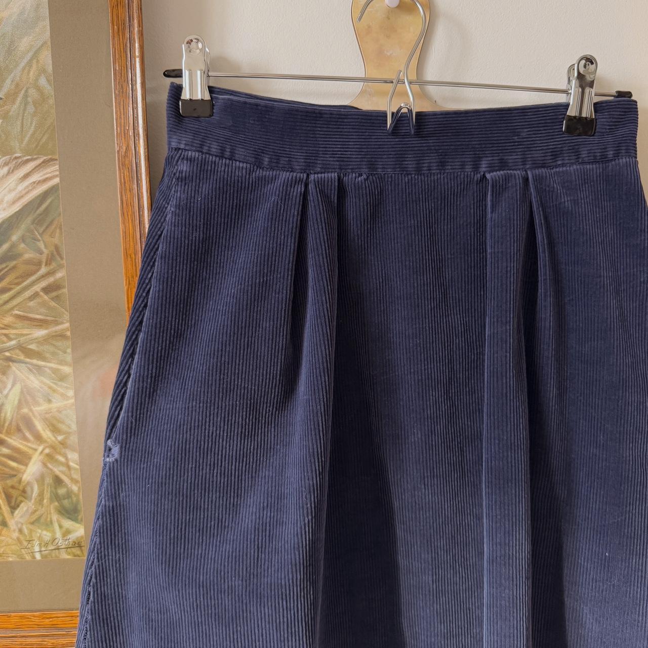 Navy blue corduroy midi skirt (26")