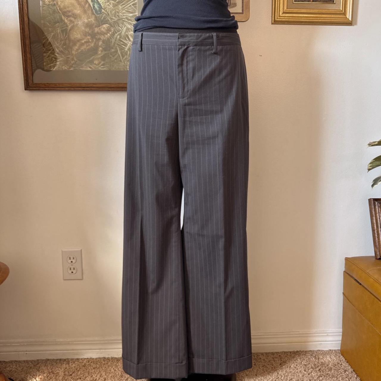 Grey pinstripe trousers (L)