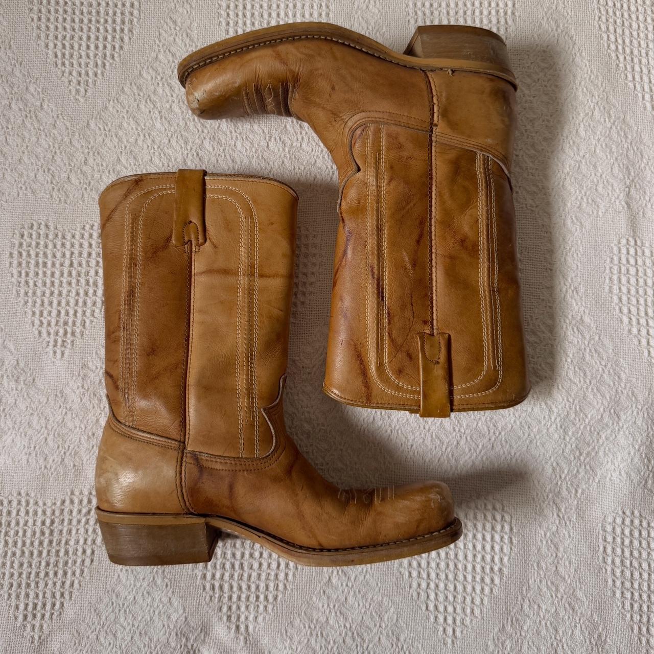 Tan leather cowboy boots (9)