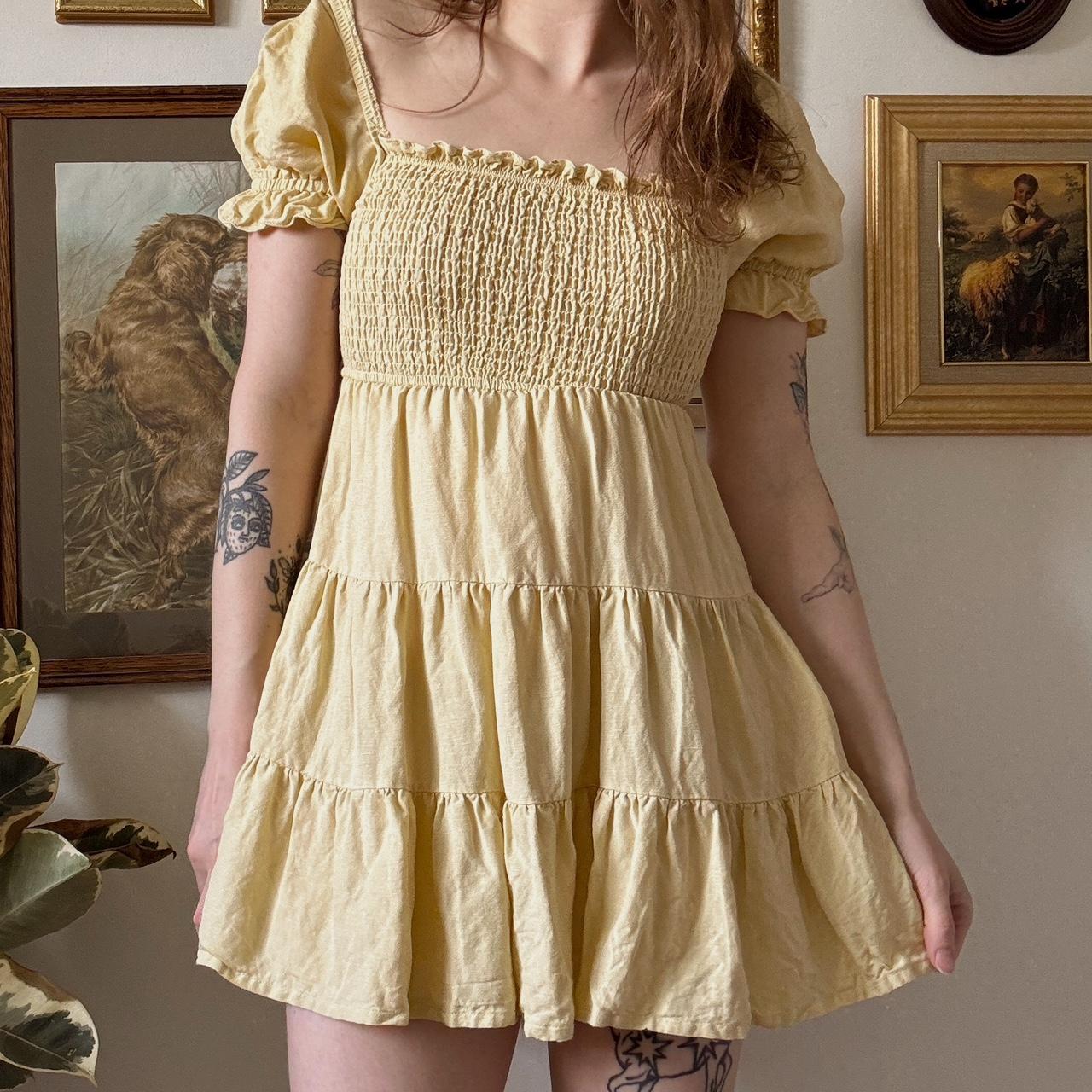 Butter yellow mini dress (XS)