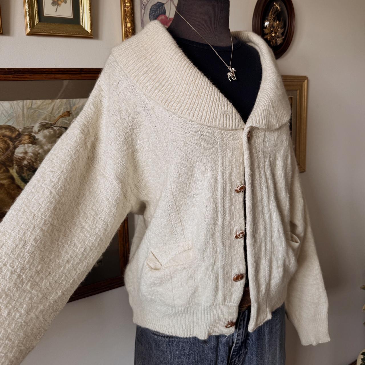 Vintage cream knit cardigan (L)
