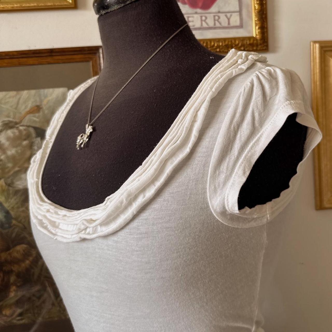 White scoop neck ruffle top (XS)