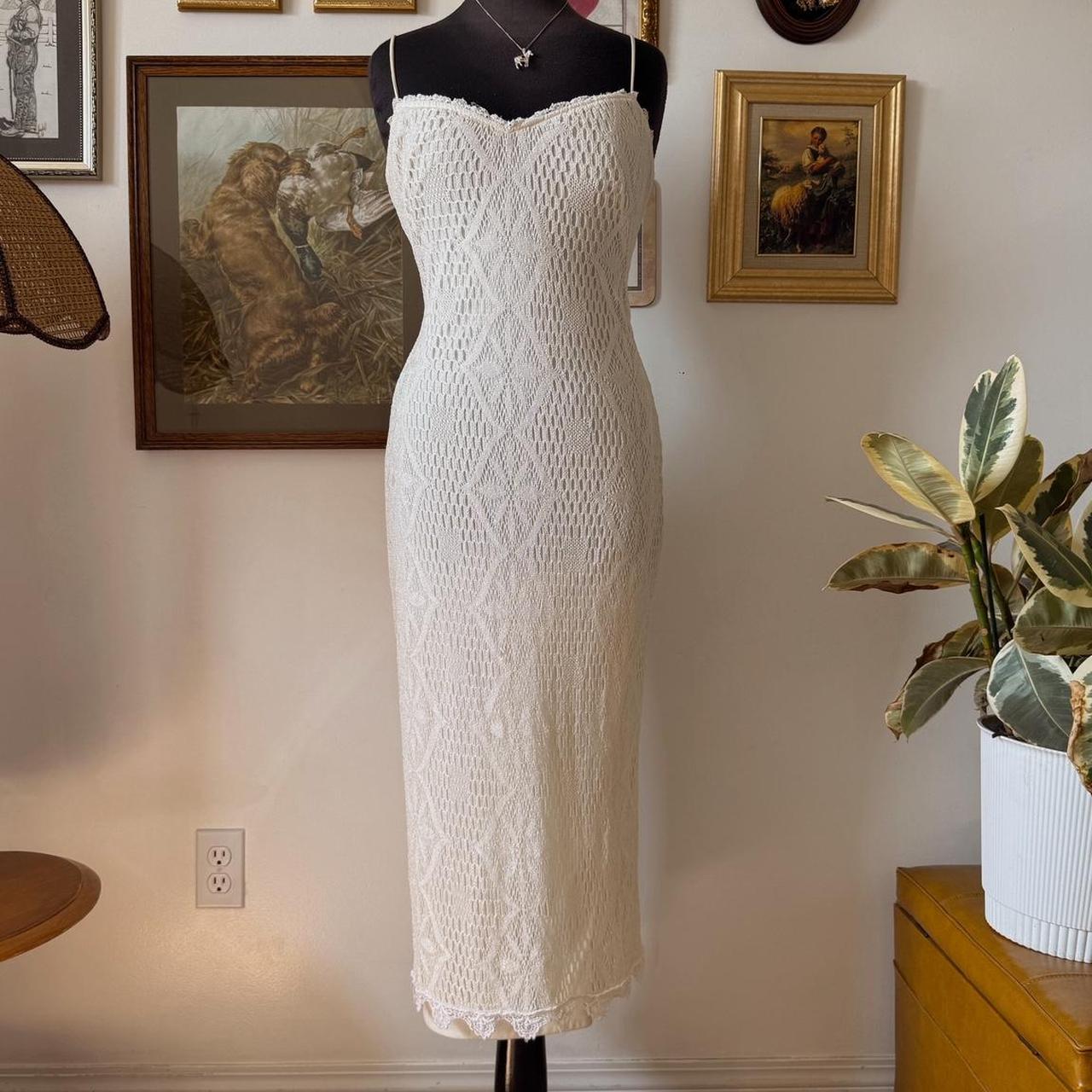 Dreamy cream crochet flora maxi dress (S)