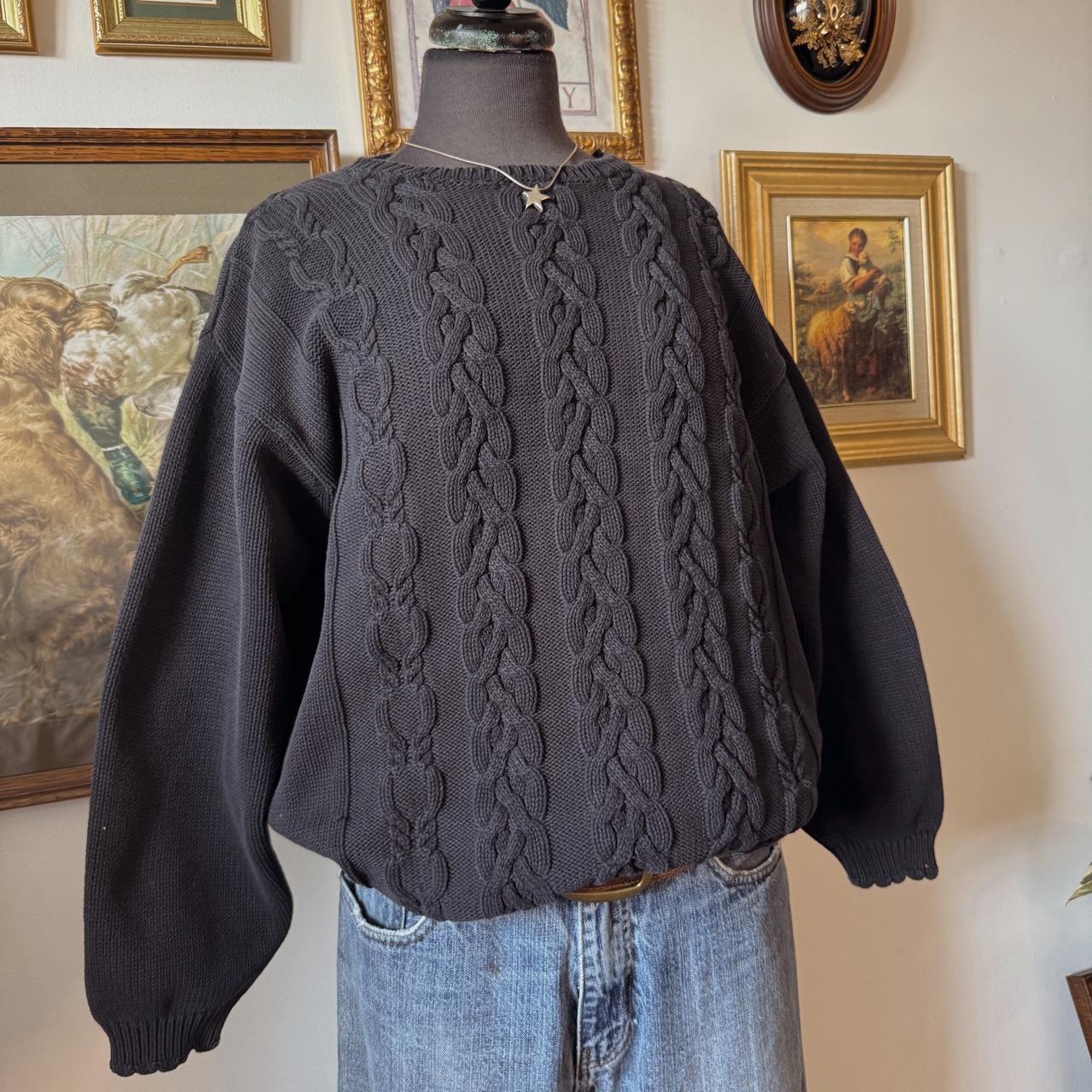 Black cotton cable knit sweater (L)
