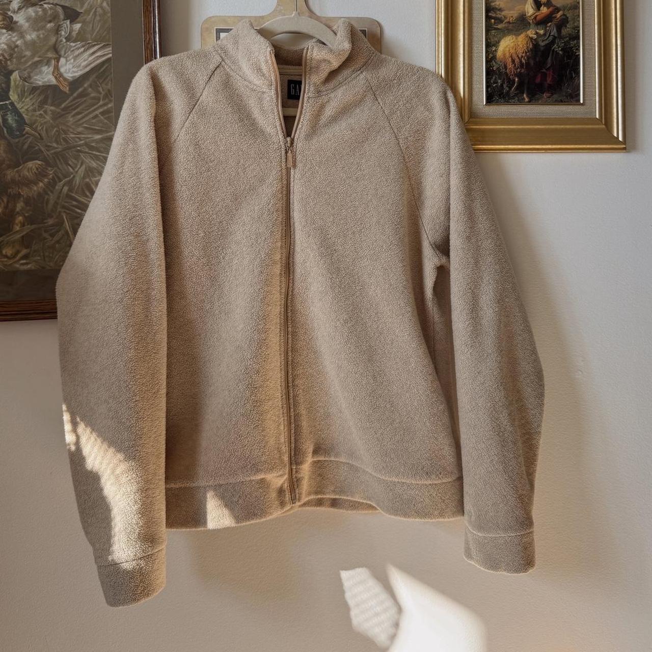 Cream zip up fleece (M)