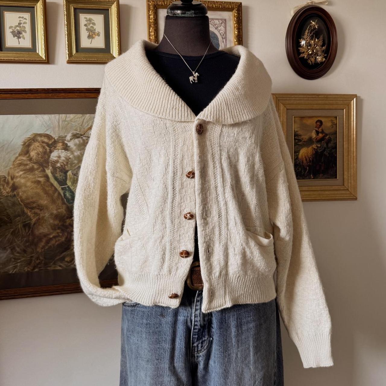 Vintage cream knit cardigan (L)
