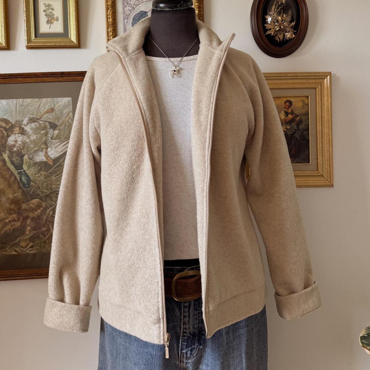 Cream zip up fleece (M)