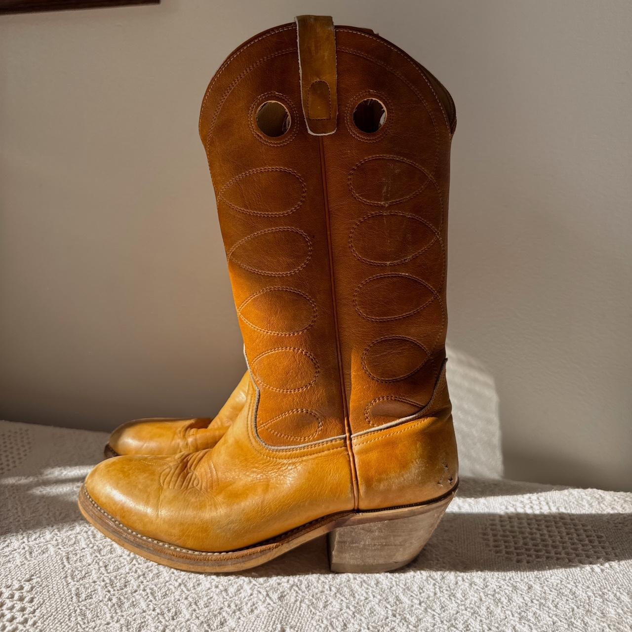 Golden tan leather cowboy boots (10)