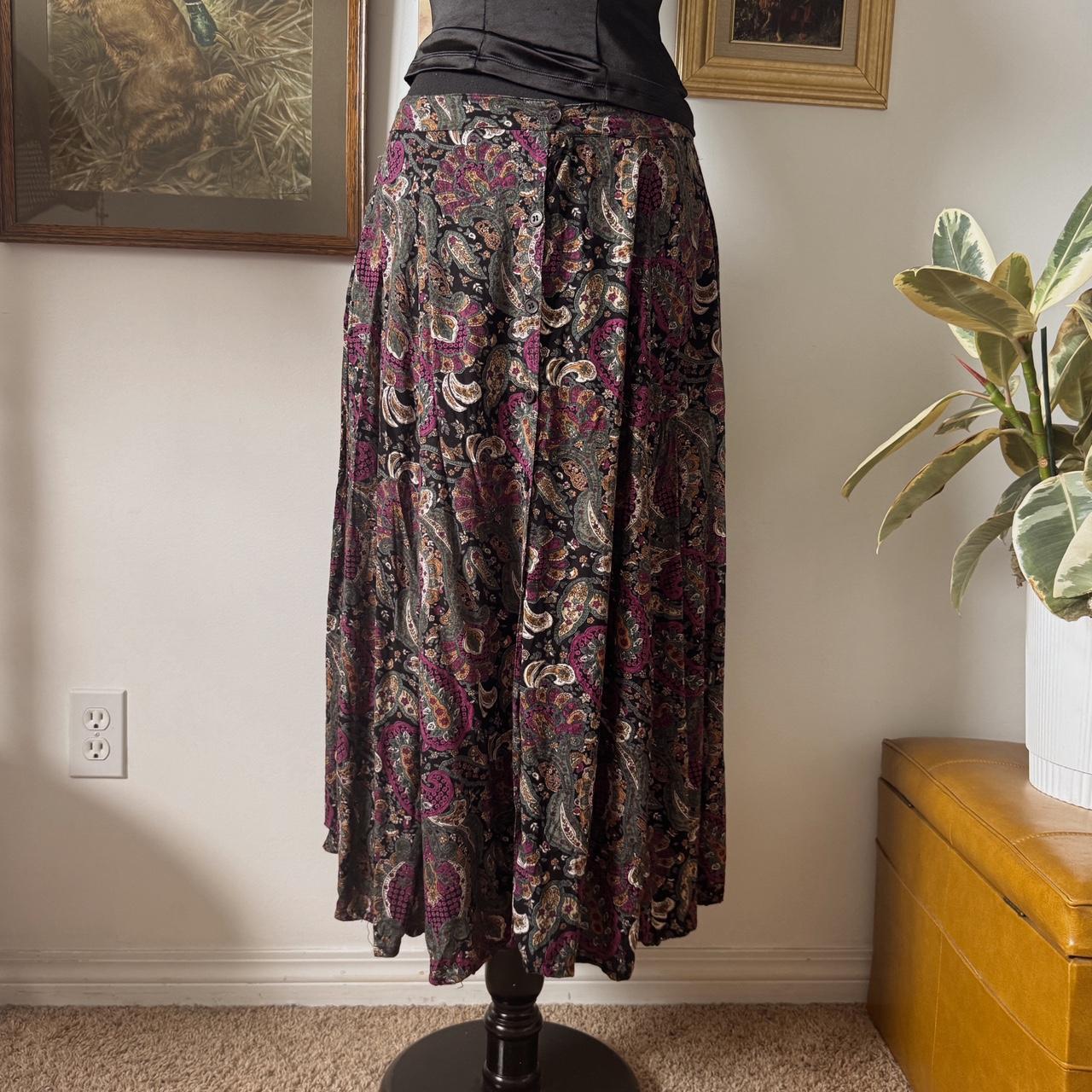 90s dark paisley maxi skirt (M)