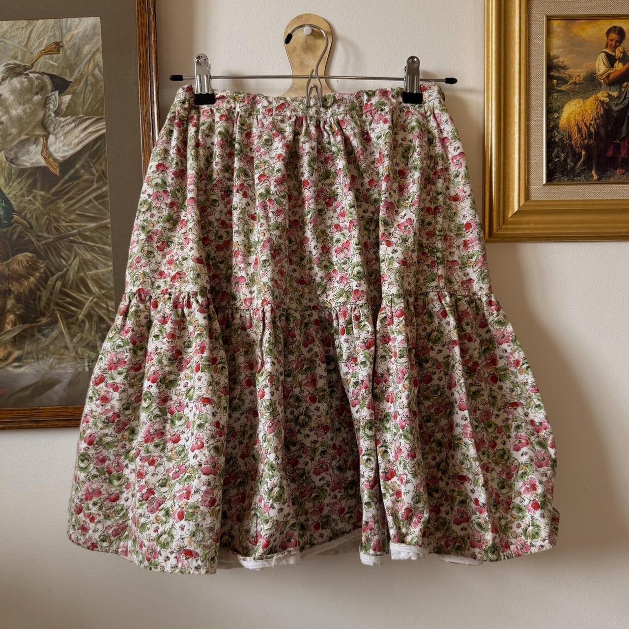 Pink floral tiered midi skirt (XXS)