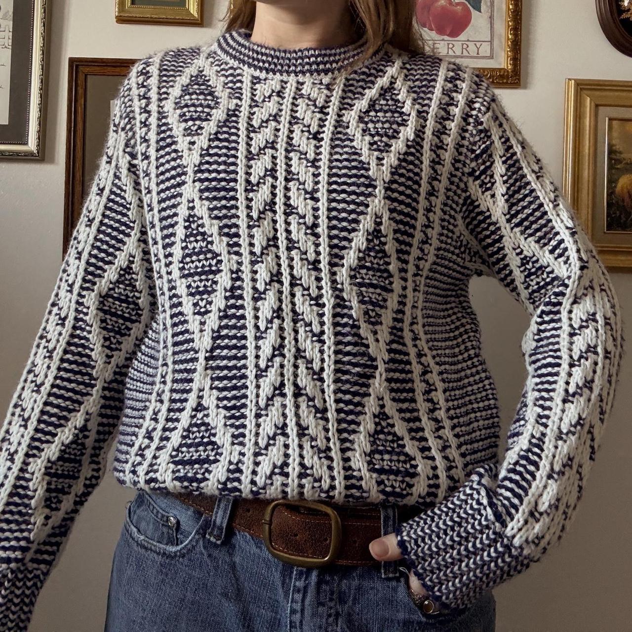 Cozy fisherman knit sweater (M)