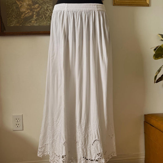 White boho maxi skirt (XL)