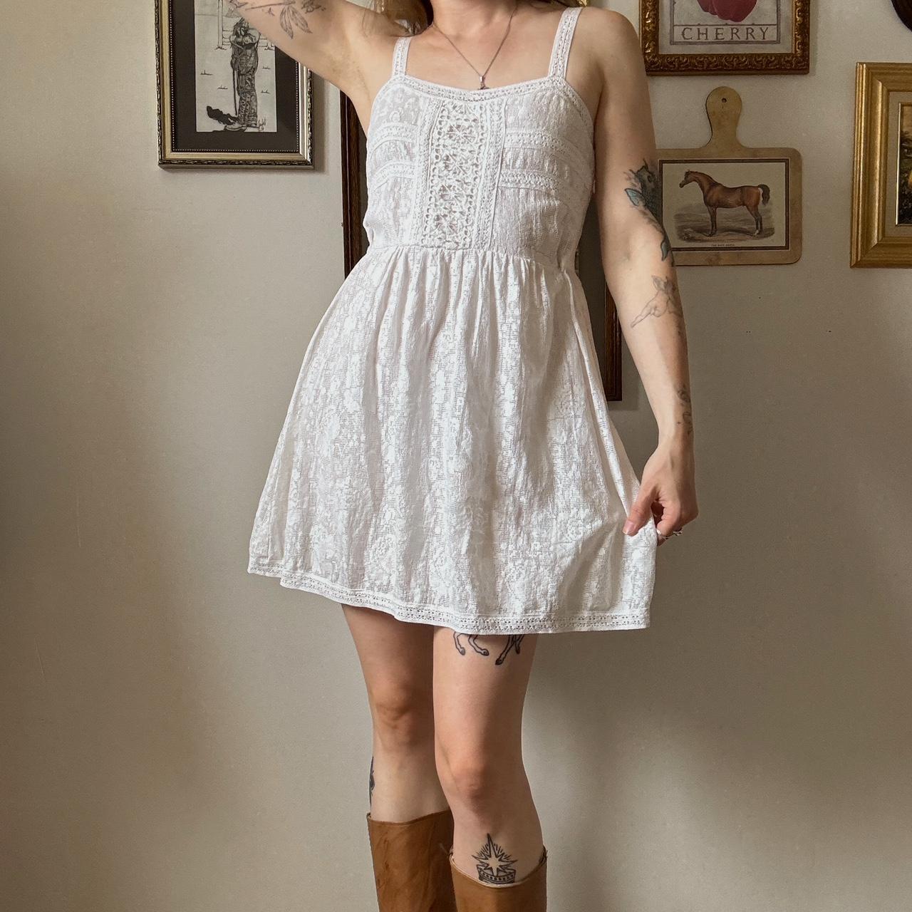 White lace mini dress (S)