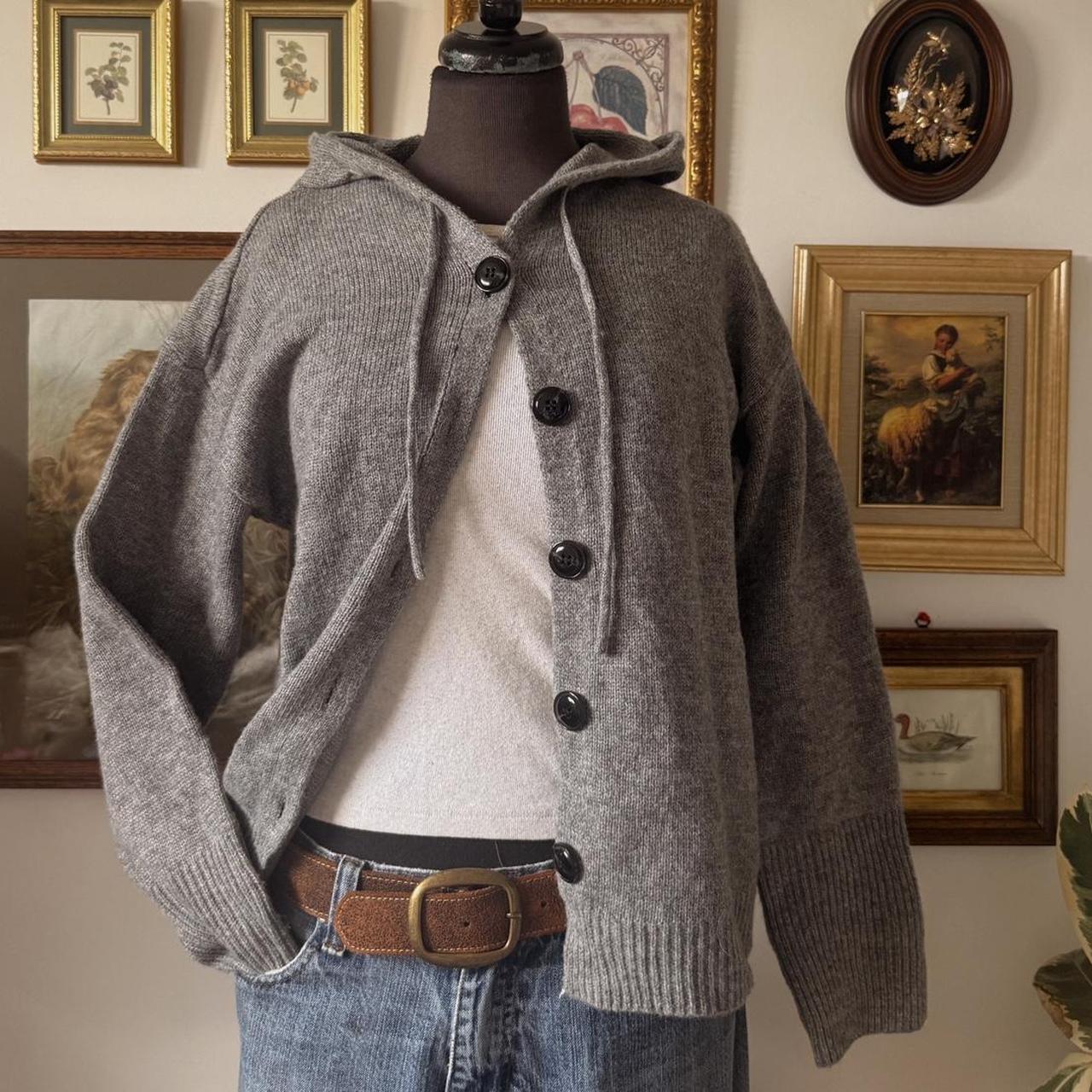 Grey knit hoodie cardigan (M)