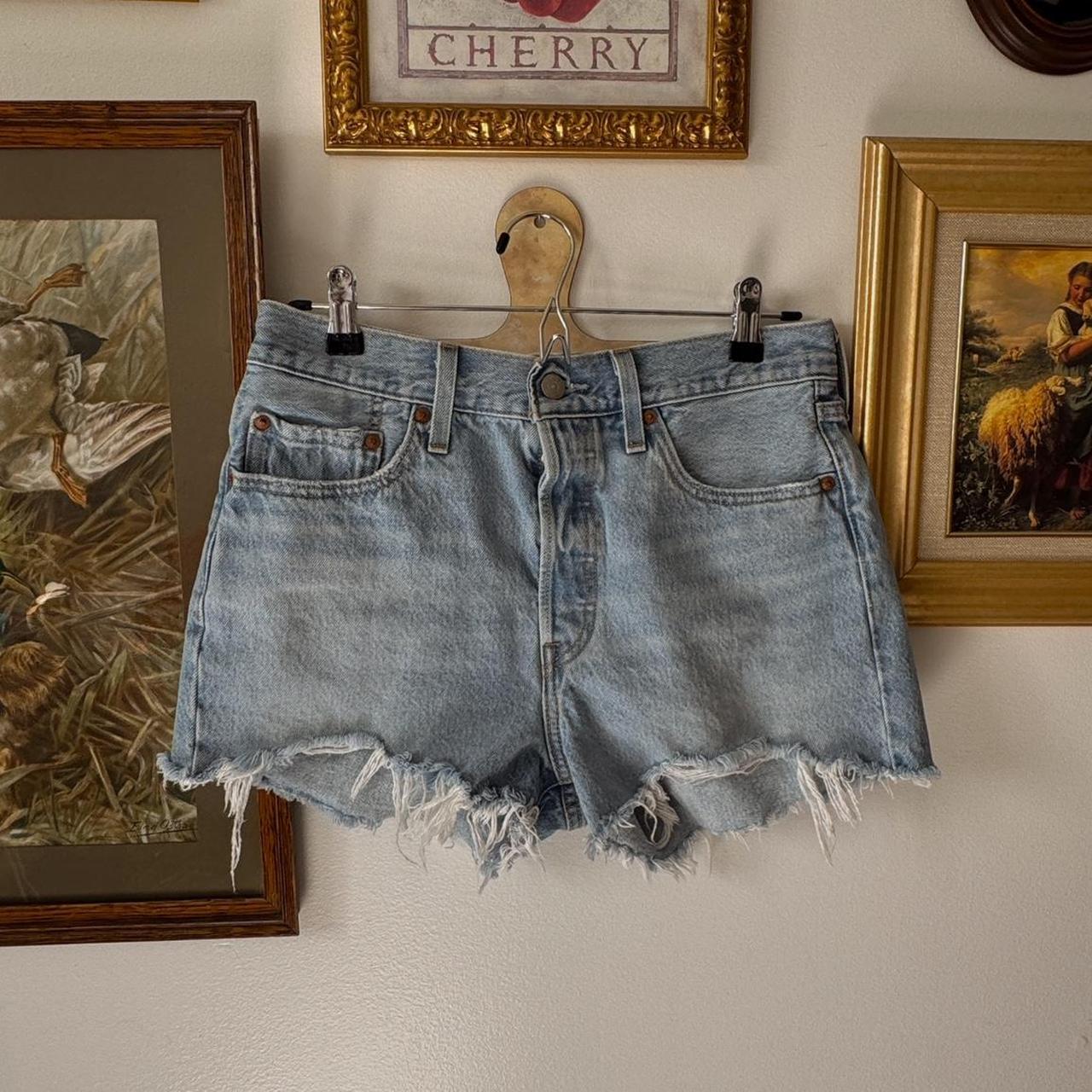 Levi's 501 denim shorts (28")