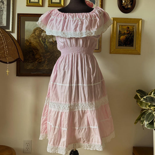 Pink ruffle prairie dress (M/L)