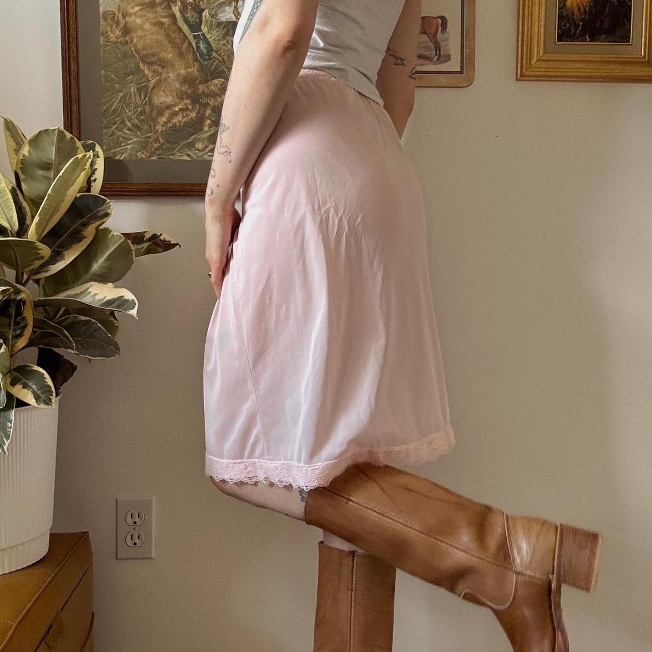 Pink lace slip skirt (S)