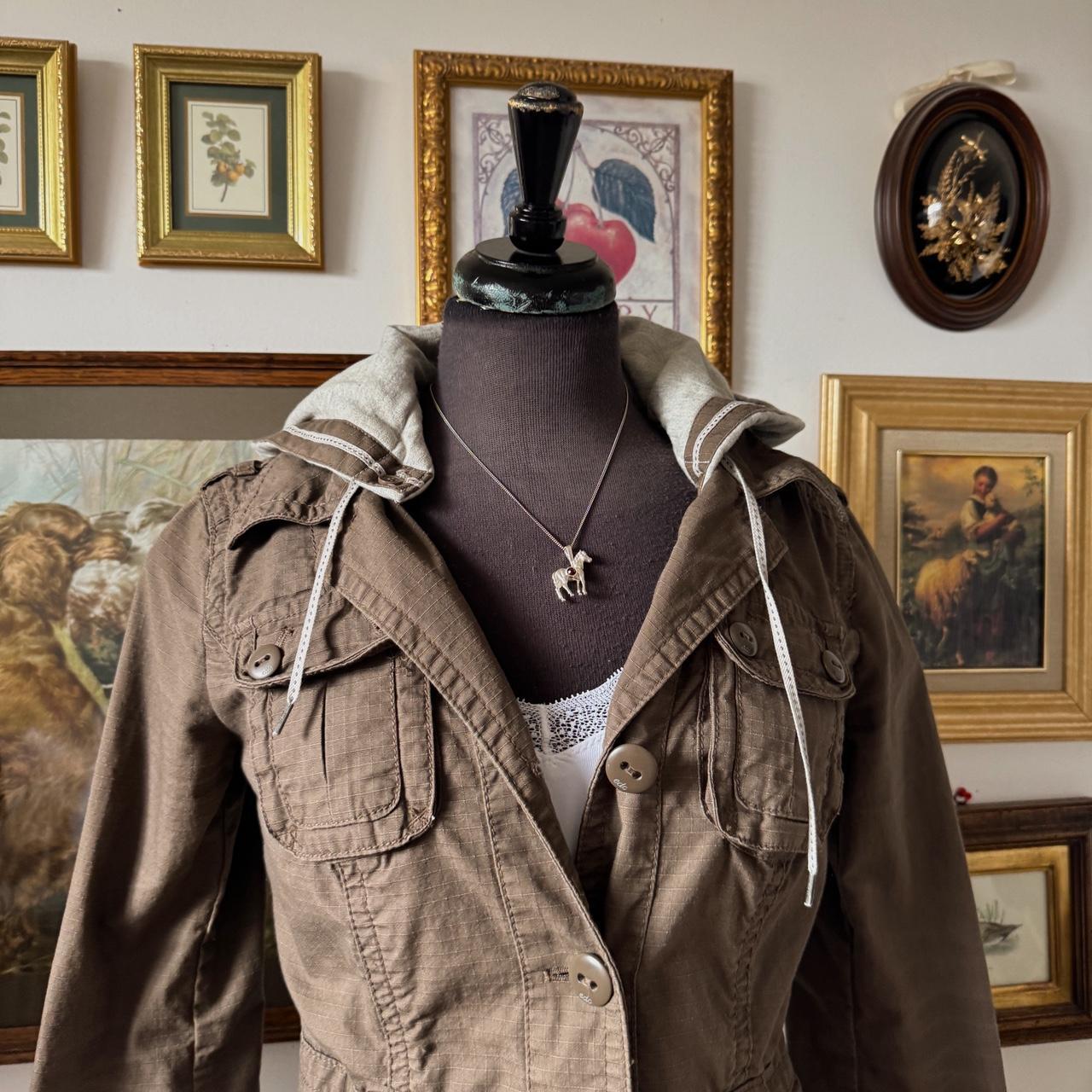 Earthy brown y2k cargo jacket (M)