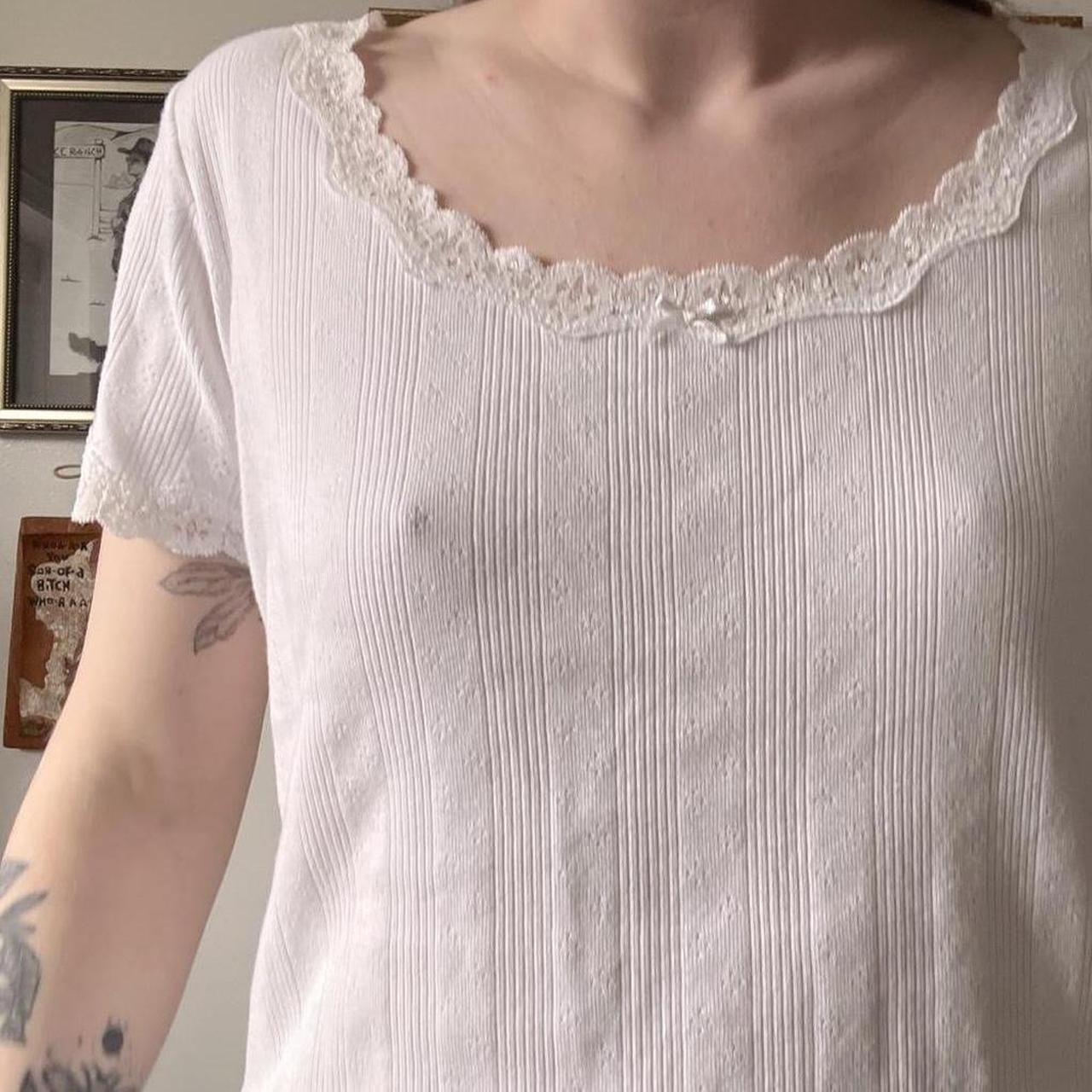 T-White pointelle lace tee (L)