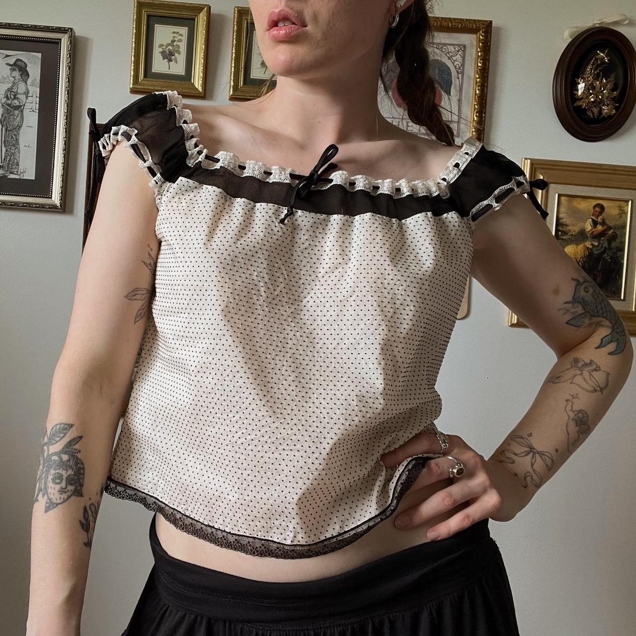 Vintage lace crop blouse (S/M)