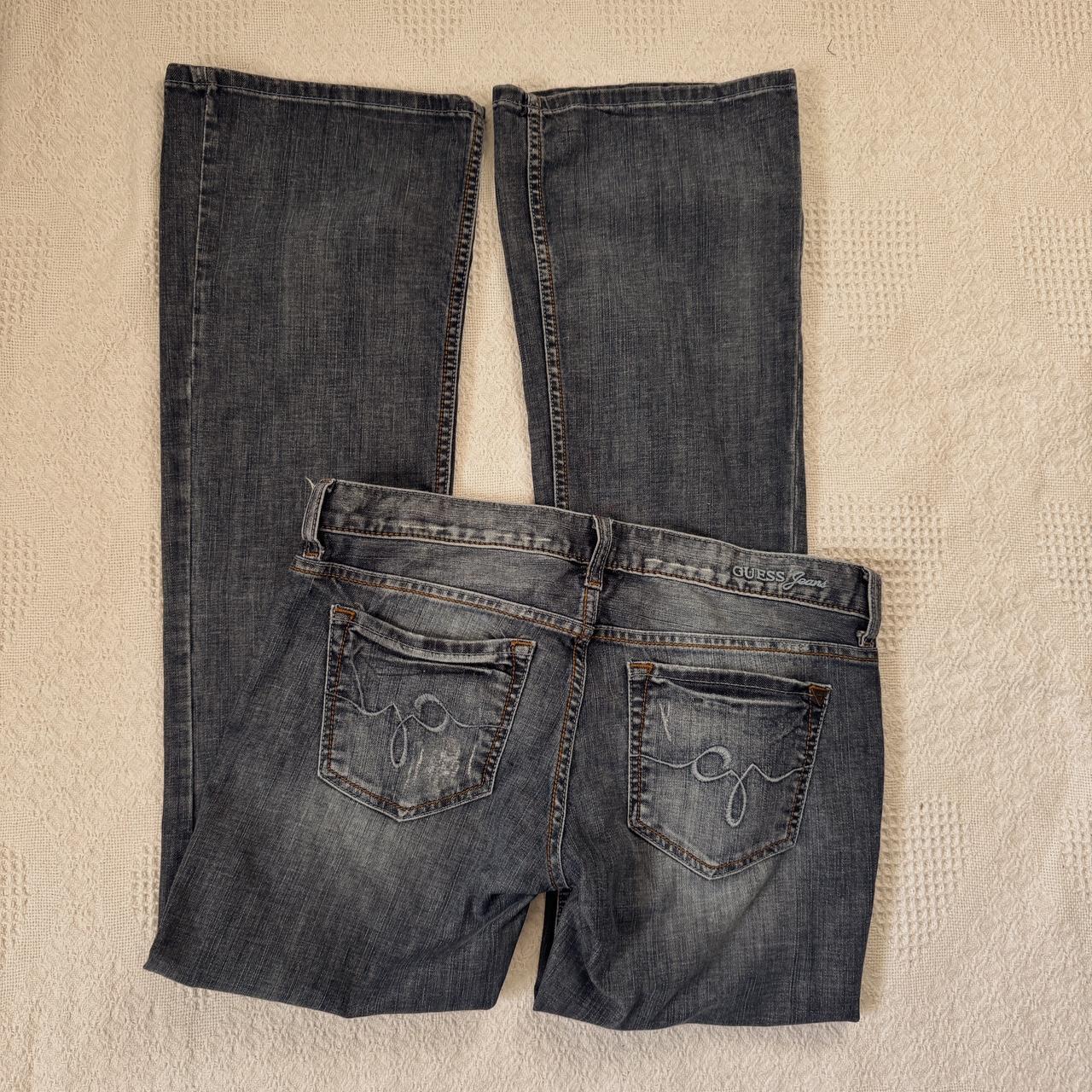 Y2K low rise guess jeans (M)