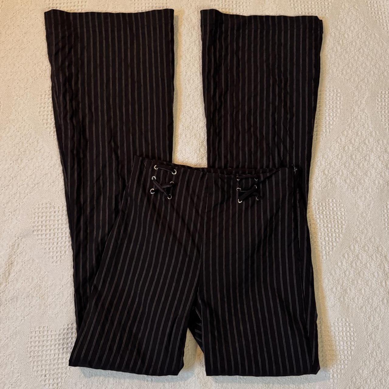 Y2K pinstripe trousers (S)