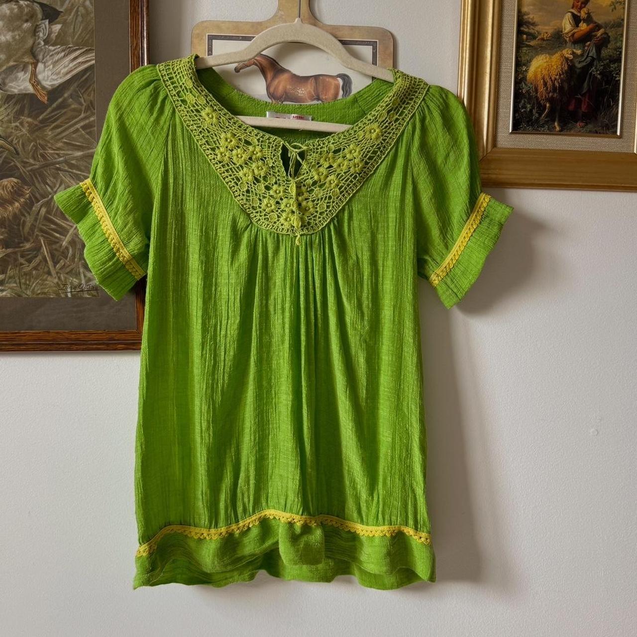 Bright green peasant top (S/M)