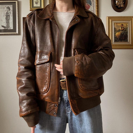 Brown leather bomber jacket (L)