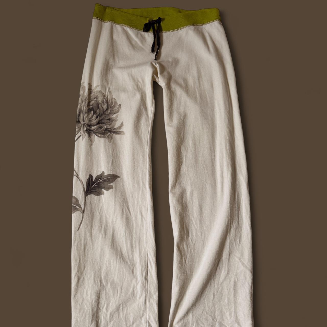 Y2K low rise white sweatpants (M)