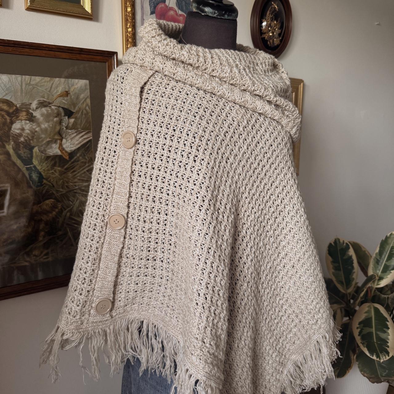 Oat beige knit poncho (O/S)