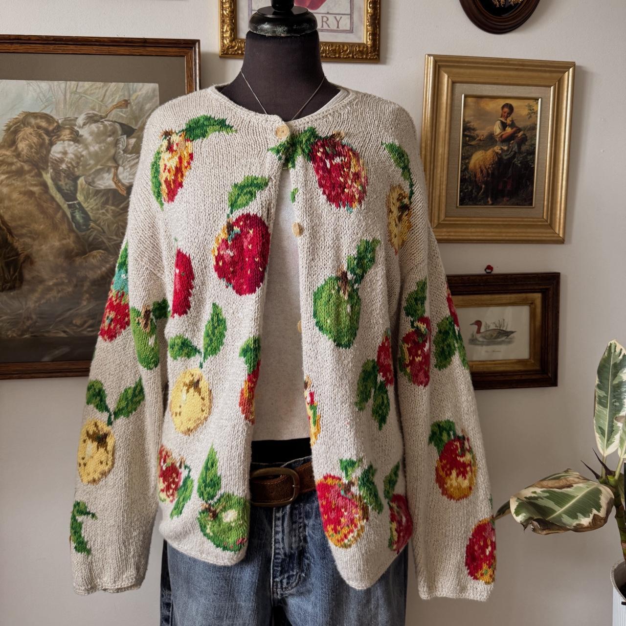 Vintage knit apple cardigan (XL)
