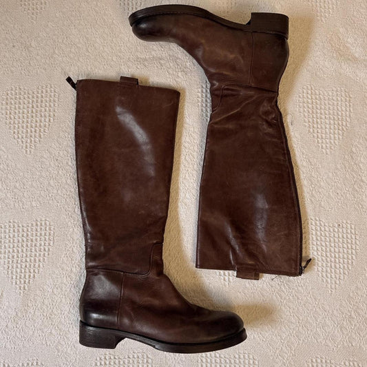 Brown leather riding boots (8.5)
