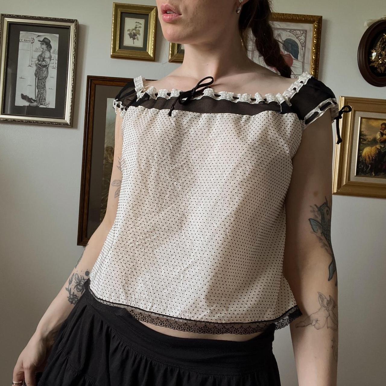 Vintage lace crop blouse (S/M)