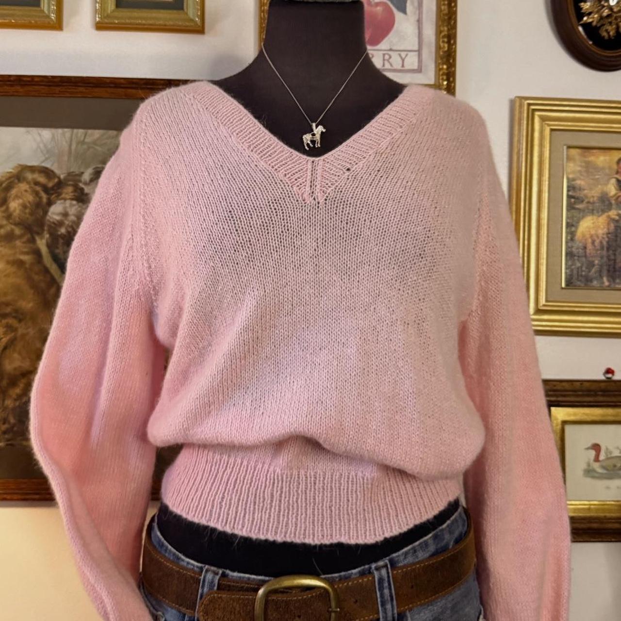 Pink hand knit vintage sweater (S)