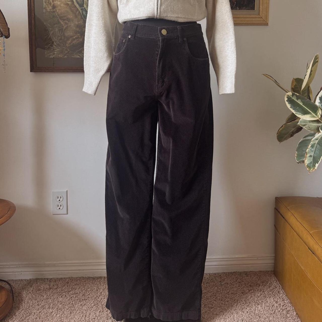 Black baggy corduroy trousers (32")