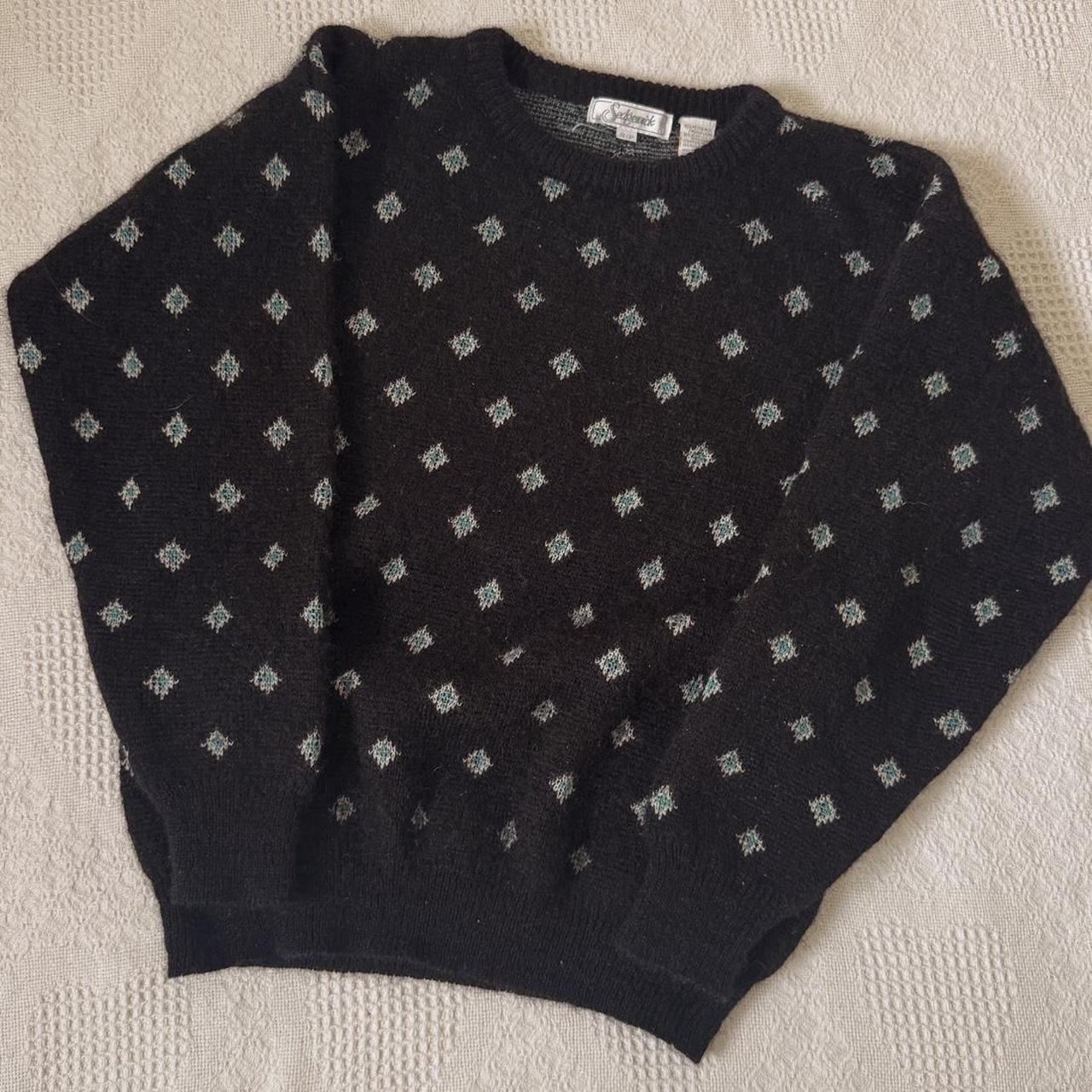 Black diamond vintage knit sweater (S)