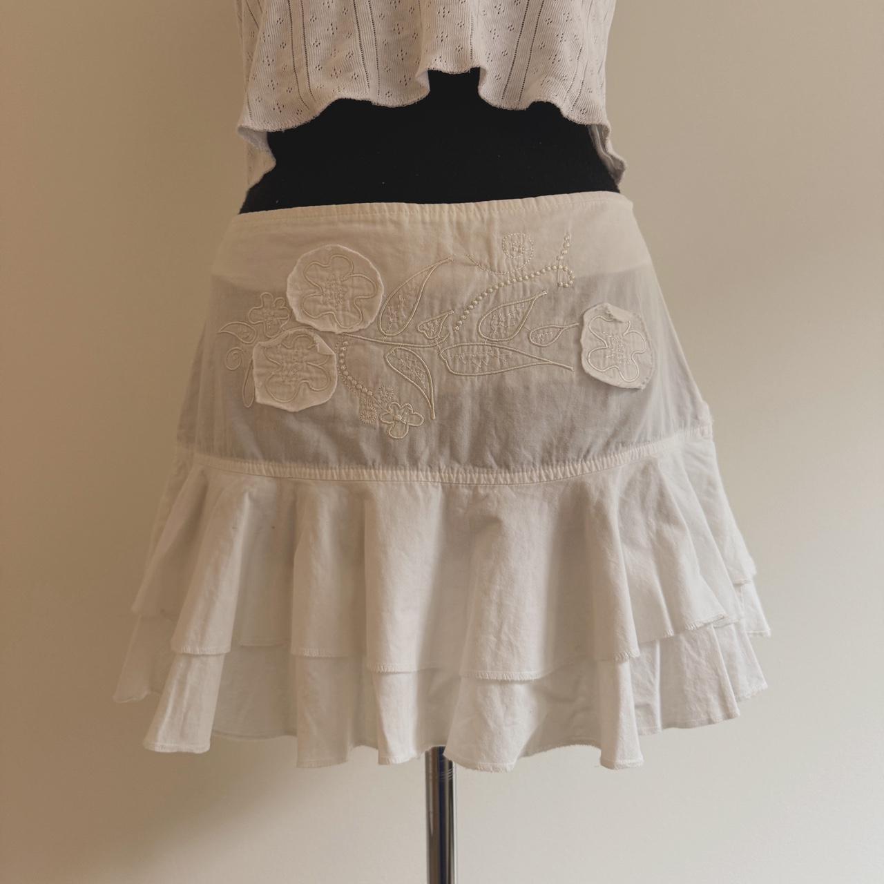 Vintage white ruffle mini skirt (S)