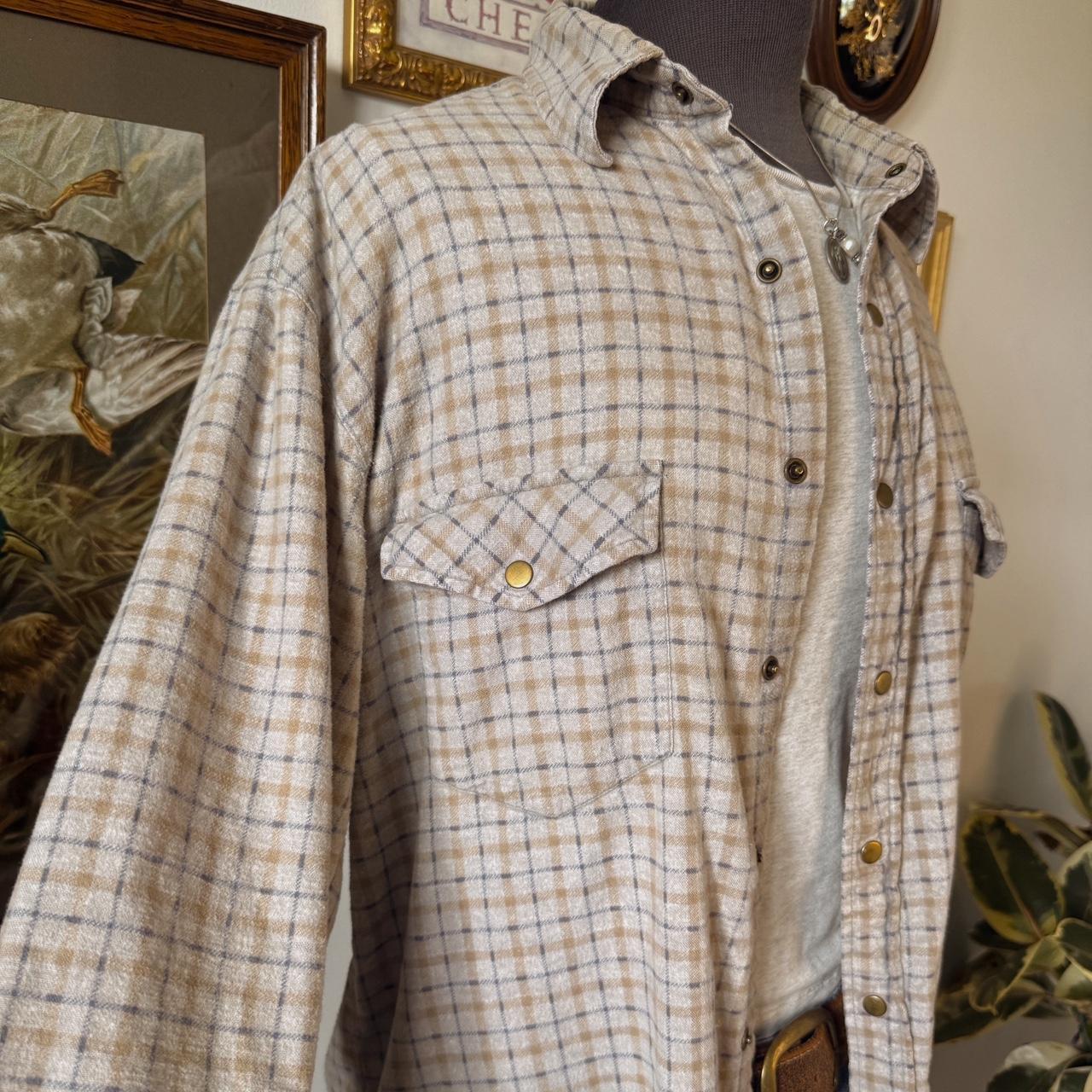 Cowgirl flannel button up (M)