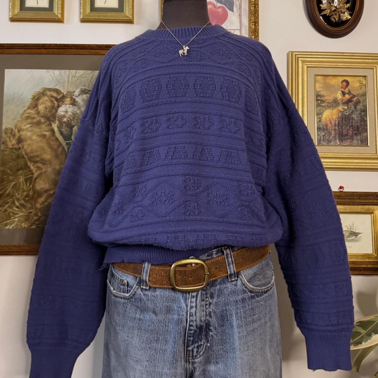 Cozy blue vintage knit sweater (L)