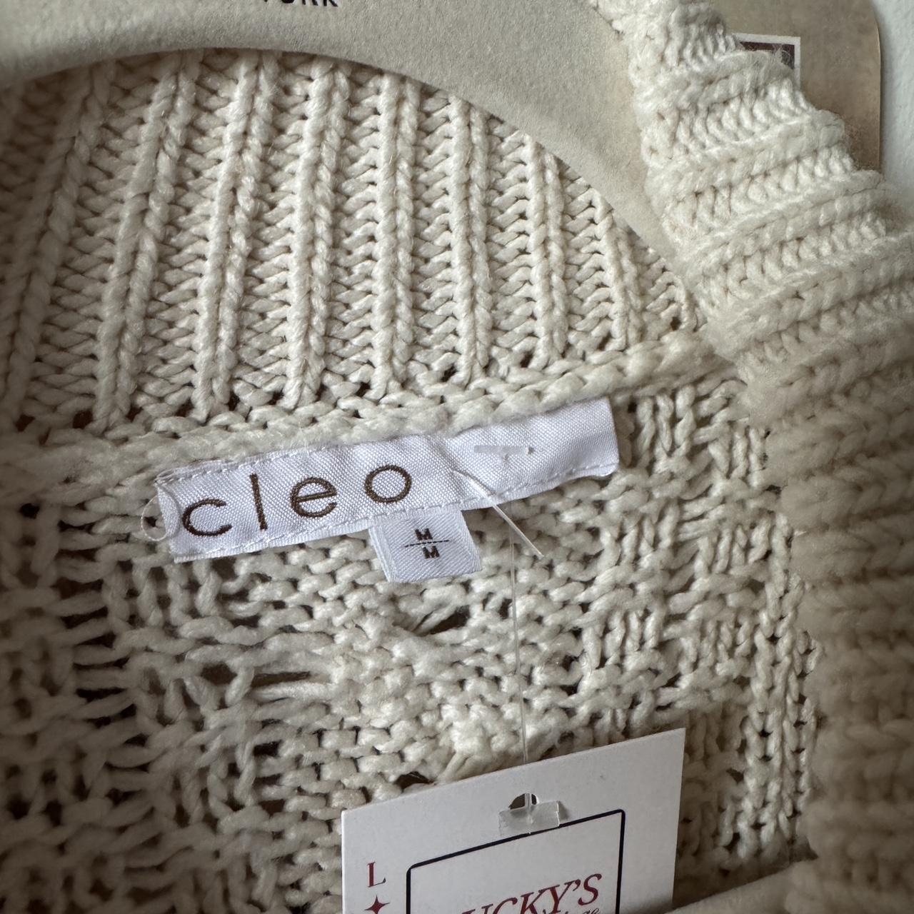 Cream knitted cottage cardigan (M)