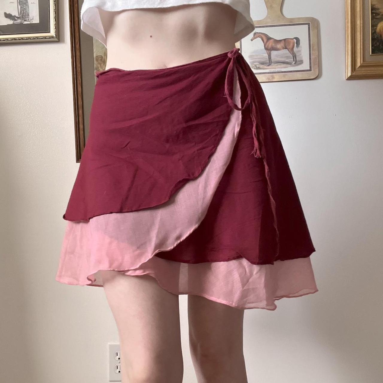 Burgundy rose wrap skirt (S)