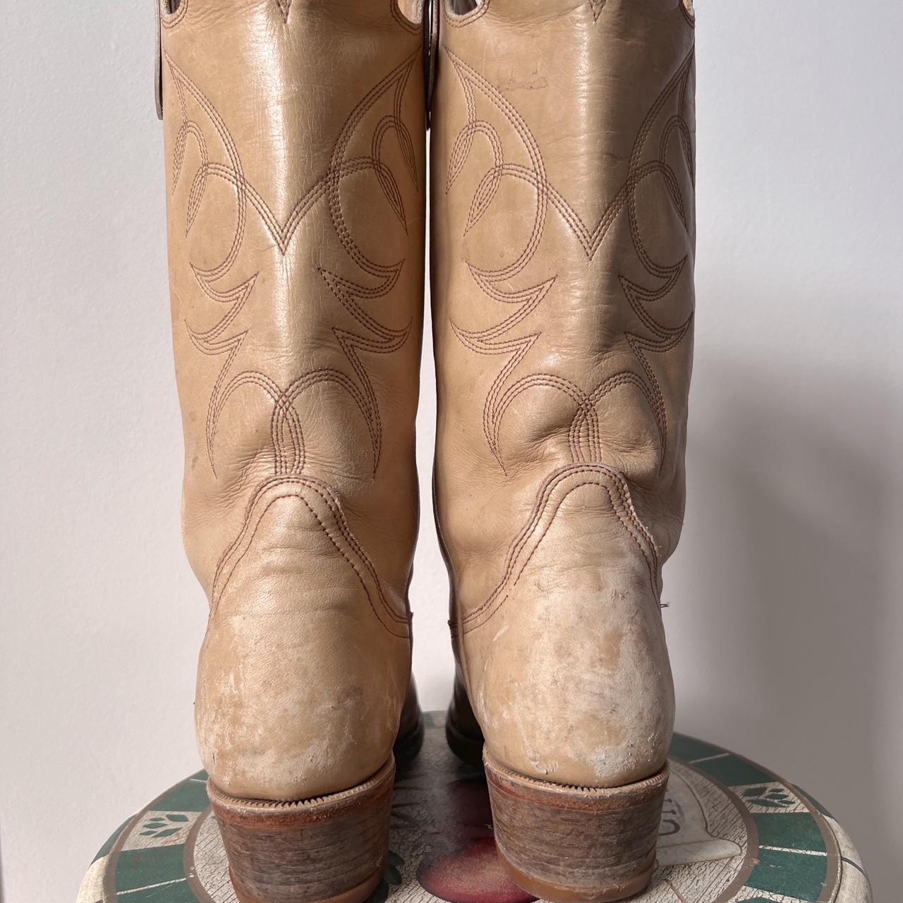 Tan leather cowboy boots (6/6.5)